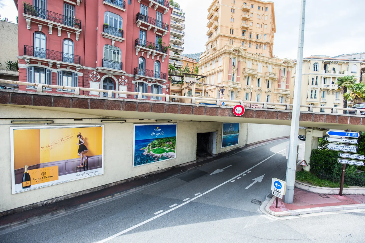 Affichage de campagne pour la République Dominicaine en principauté de Monaco