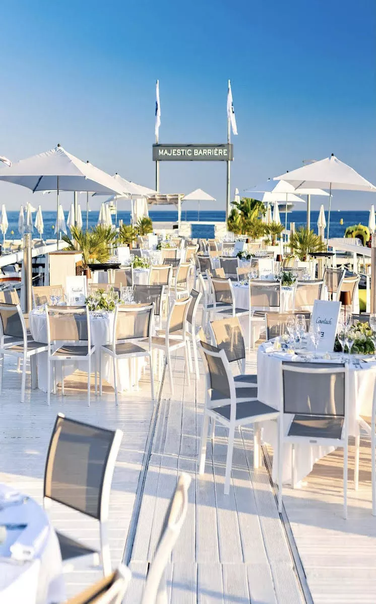 Majestic - Salle extérieur sur plage